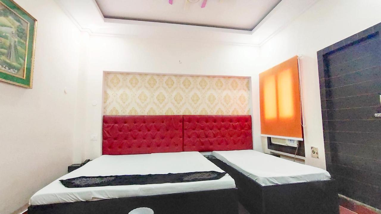 Hotel Shivay Palace Basti Bagian luar foto